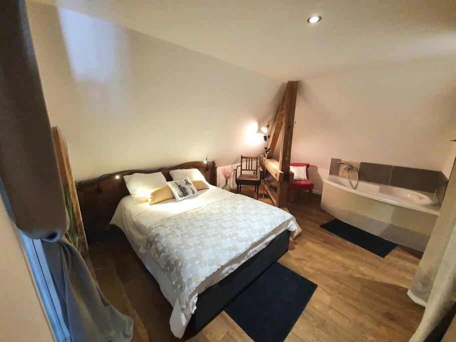 La Tour Du Bois Fleuri Appartement *